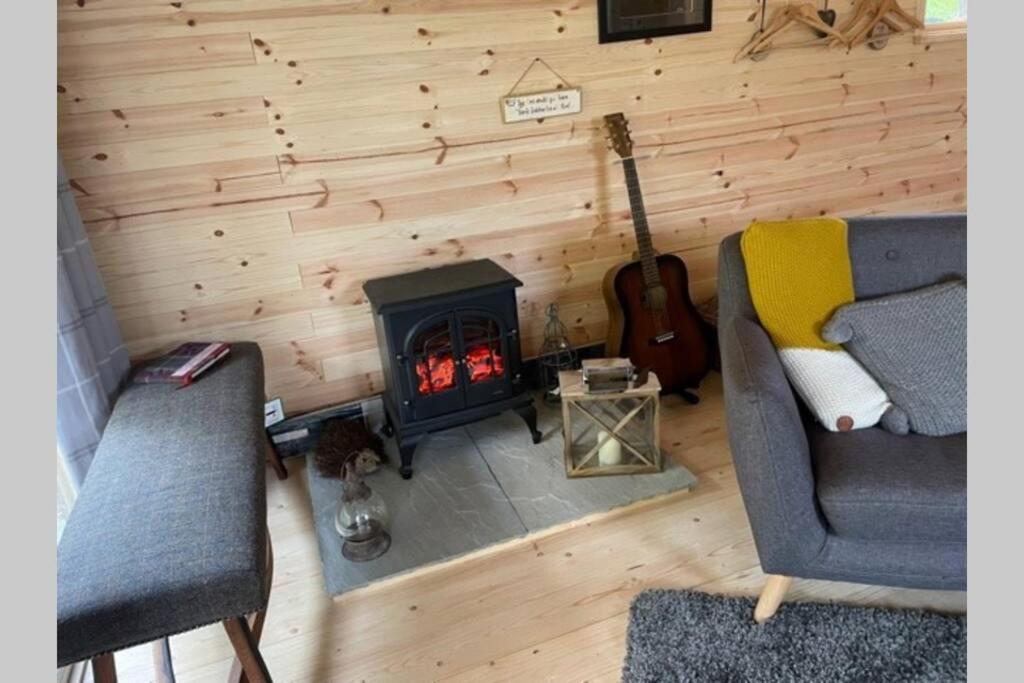 Coorie Doon Cabin! Great Scottish Welcome حصن أوغسطس المظهر الخارجي الصورة